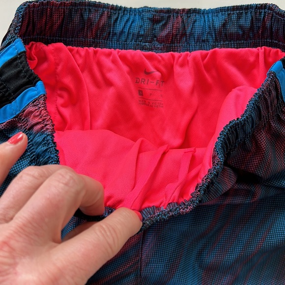 Nike Dri Fit Athletic Shorts - Picture 3 of 4